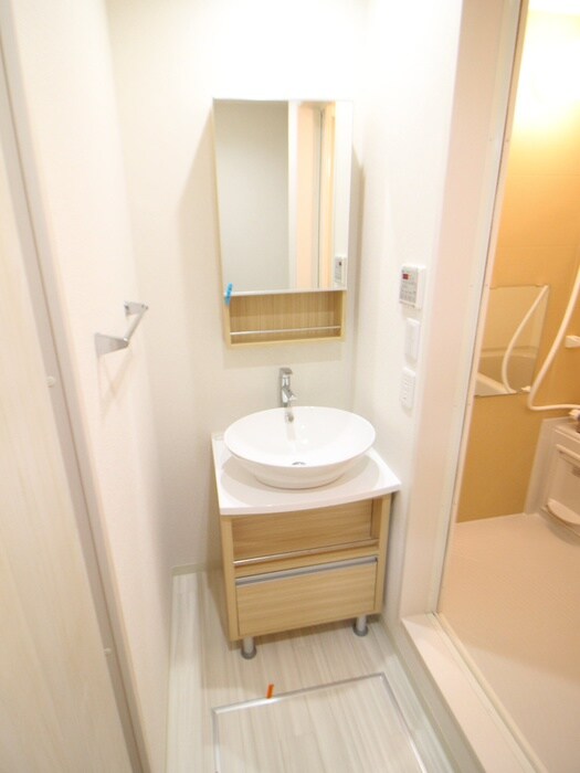 物件内観写真12　(洗面)