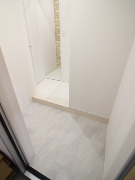 物件内観写真13　(玄関)