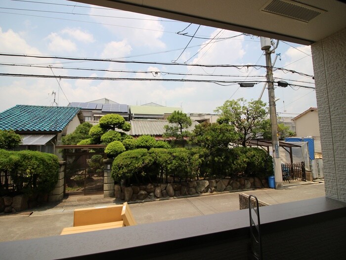 物件内観写真15　(室内からの展望)