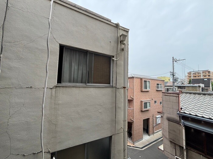 物件内観写真21　(室内からの展望)