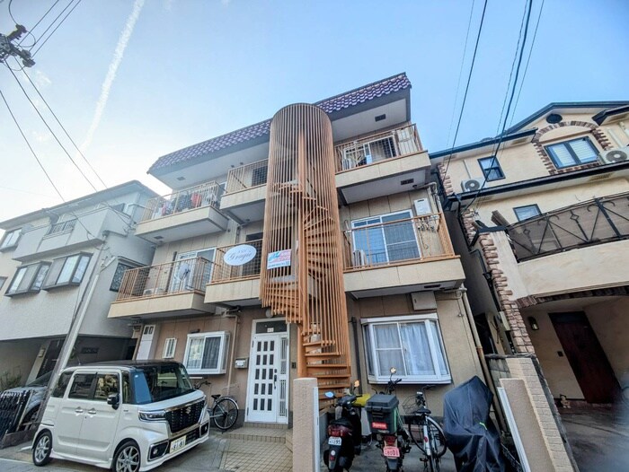 物件外観写真2　(外観写真)