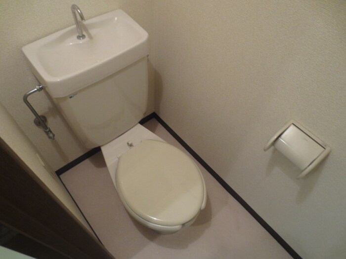 物件内観写真9　(トイレ)