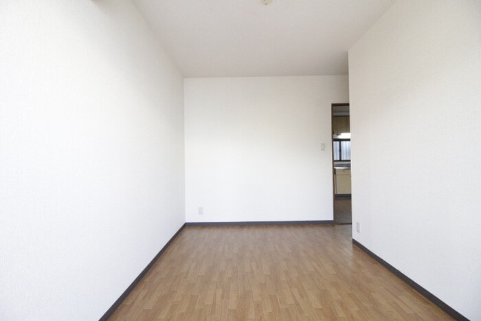 物件内観写真19　(居室)