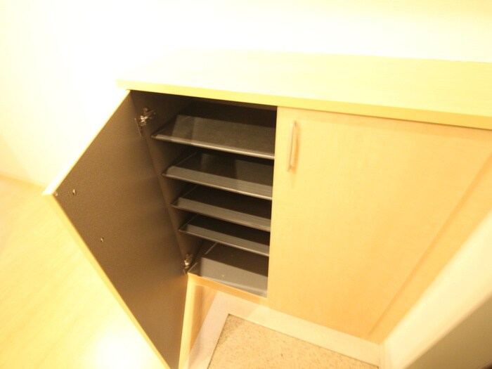 物件内観写真18　(廊下)