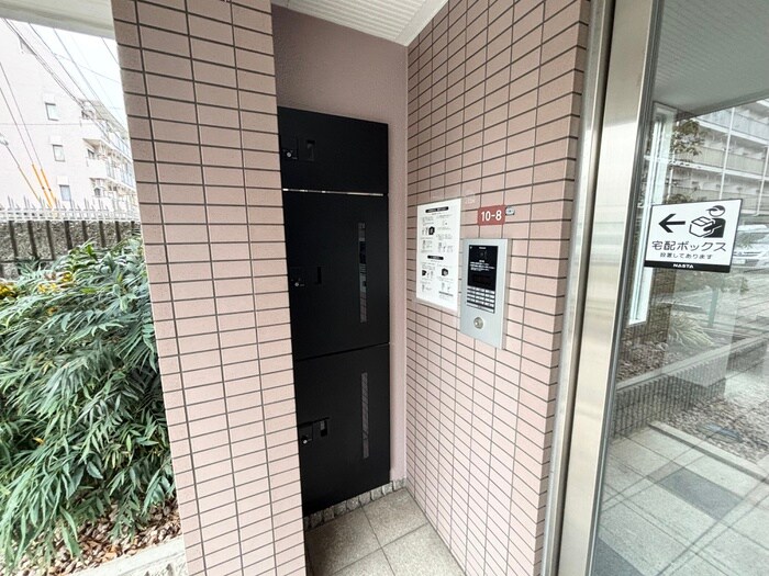 物件外観写真6　(建物設備)