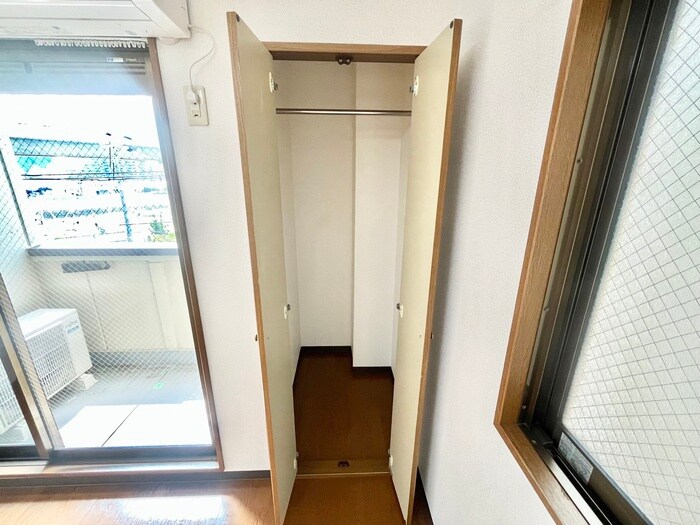 物件内観写真10　(収納)