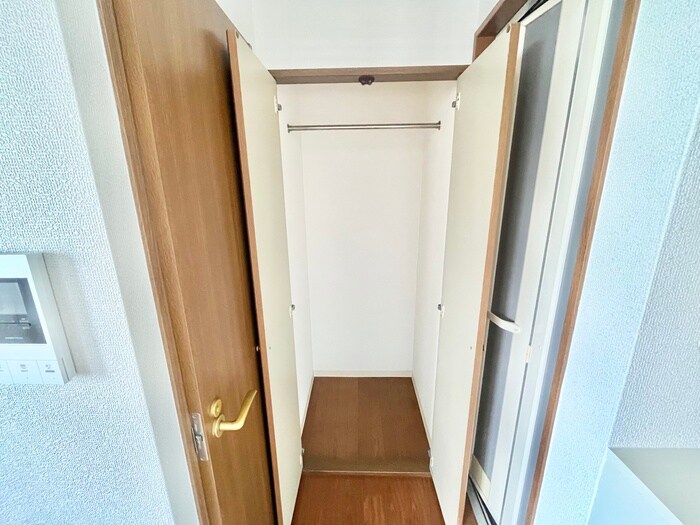 物件内観写真17　(収納)