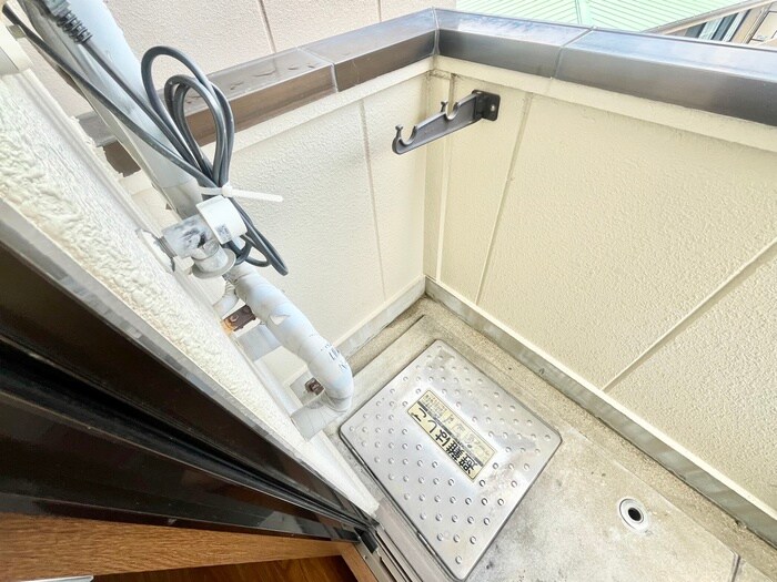 物件内観写真20　(洗濯機置場)