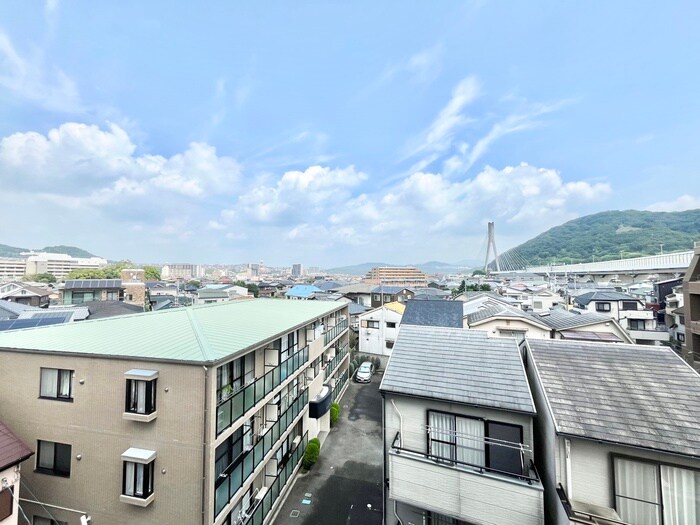 物件内観写真22　(室内からの展望)