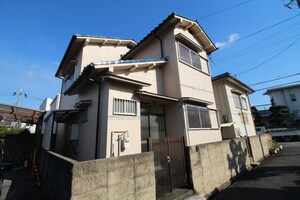 熊野町４丁目貸家外観写真
