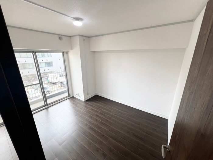 物件内観写真16　(居室)