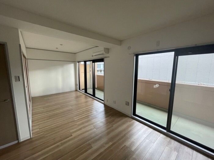 物件内観写真9　(居室)