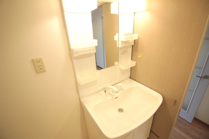 物件内観写真10　(洗面)