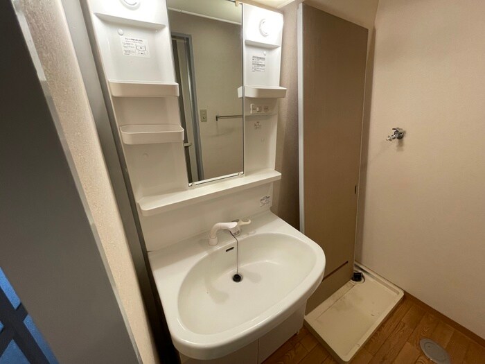 物件内観写真13　(洗面)