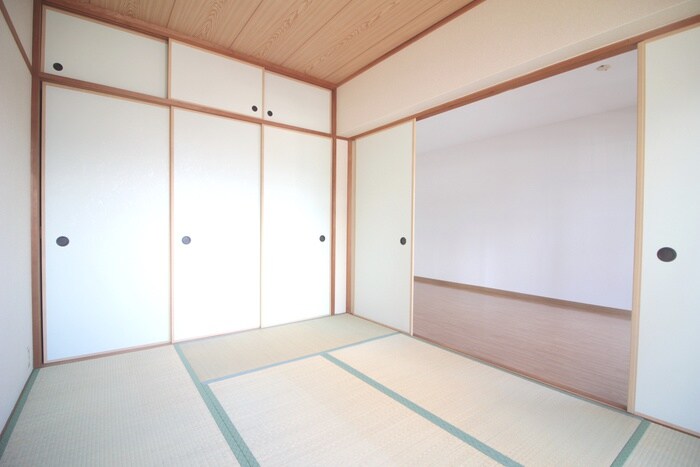 物件内観写真15　(居室)