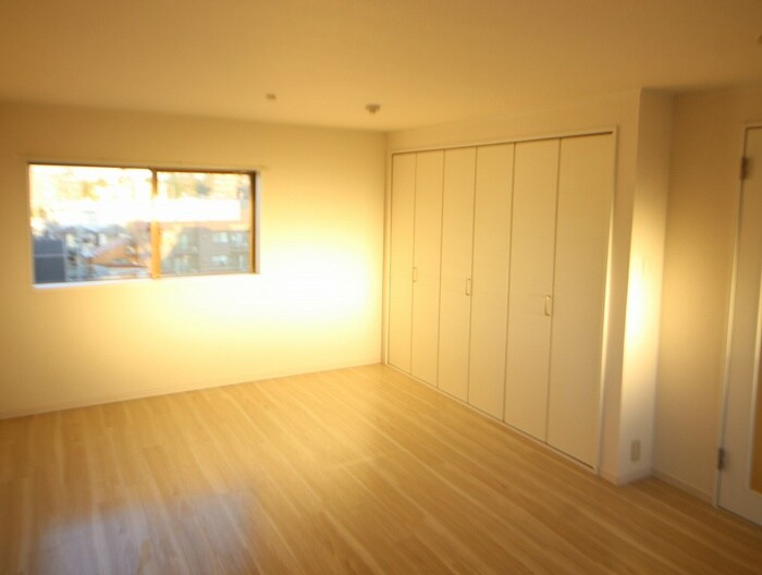 物件内観写真13　(居室)