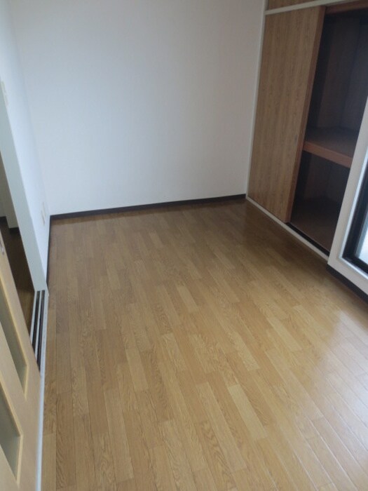 物件内観写真17　(居室)