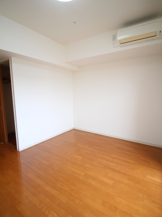 物件内観写真14　(居室)