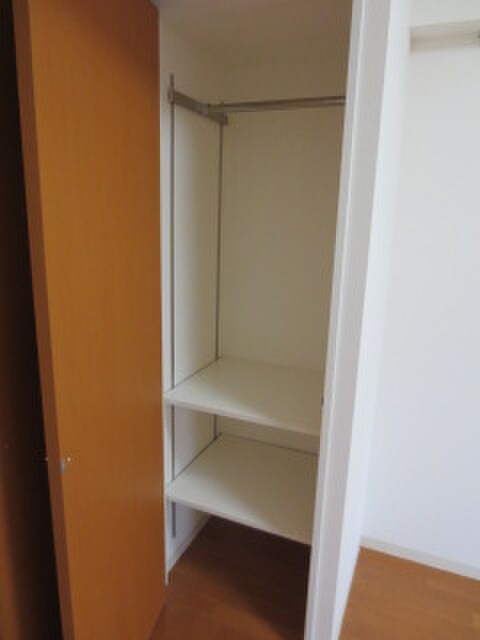 物件内観写真17　(収納)