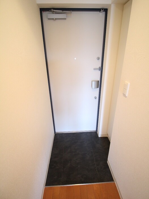 物件内観写真17　(玄関)