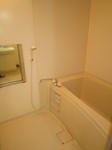 物件内観写真8　(バス／シャワールーム等)