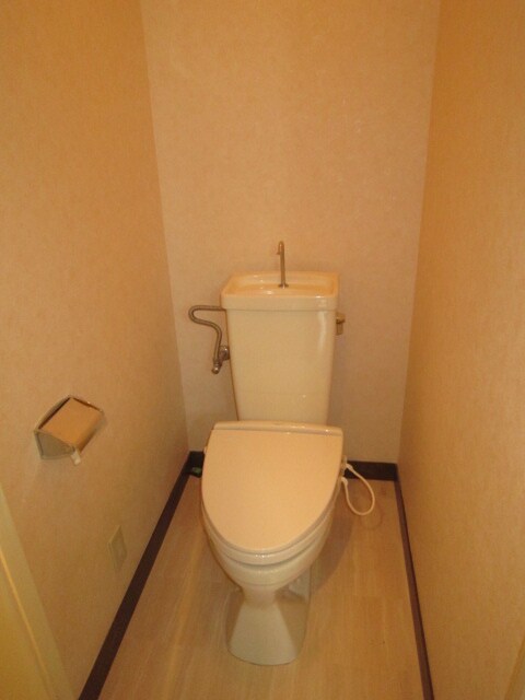 物件内観写真9　(トイレ)