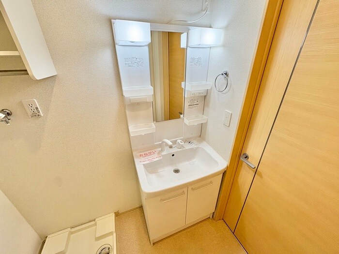 物件内観写真12　(洗面)