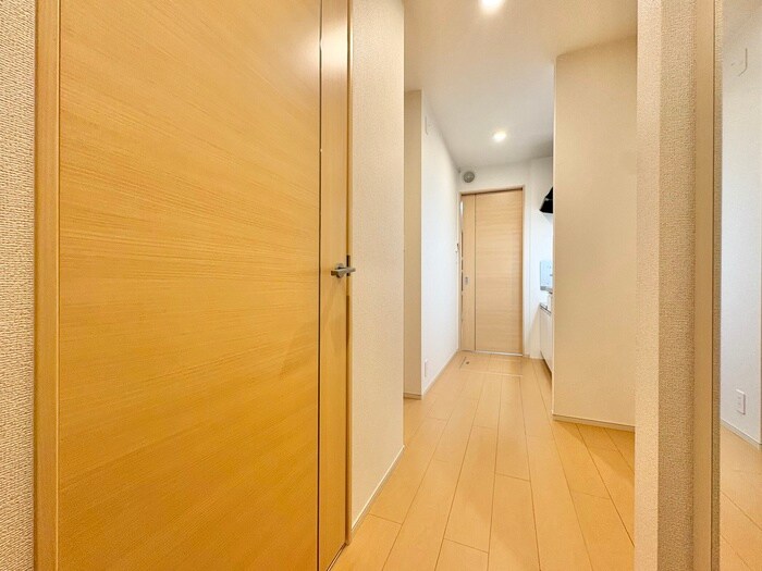 物件内観写真15　(廊下)