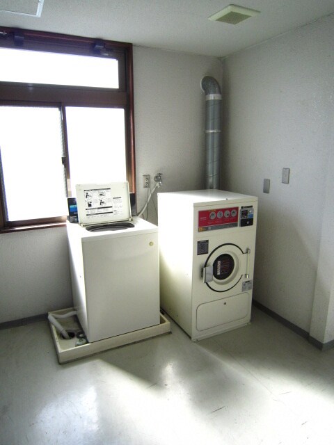 物件外観写真2　(建物設備)