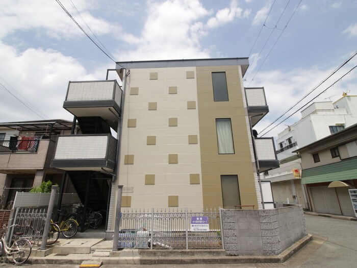 物件外観写真1　(外観写真)