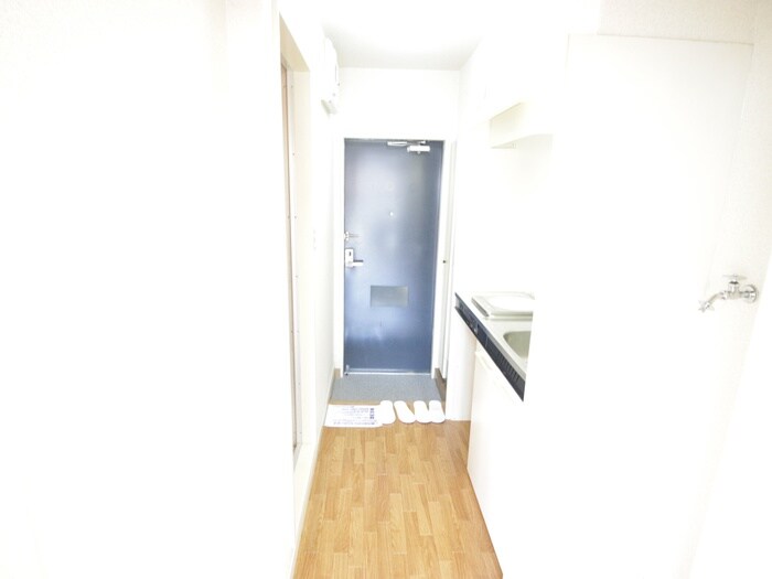 物件内観写真19　(廊下)