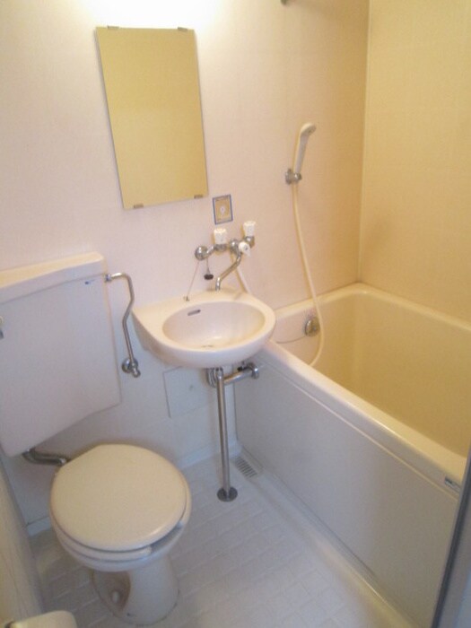 物件内観写真10　(バス／シャワールーム等)