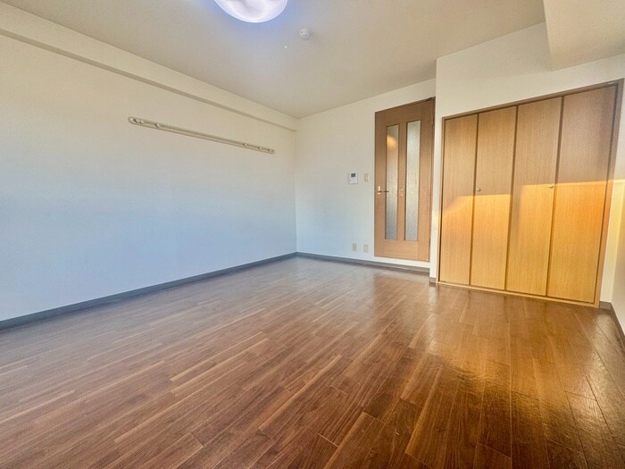 物件内観写真19　(居室)