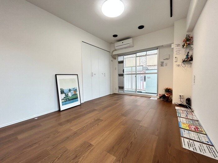 物件内観写真7　(居室)