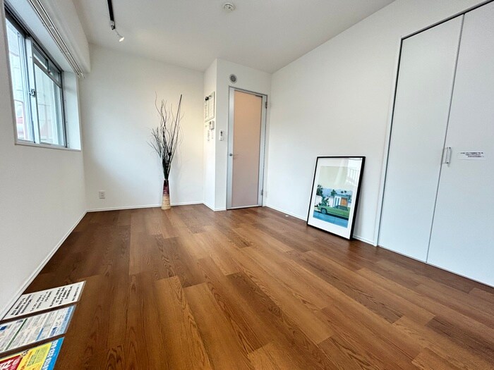 物件内観写真10　(居室)