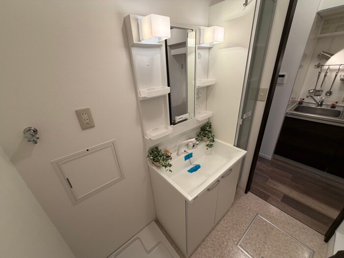 物件内観写真14　(洗面)