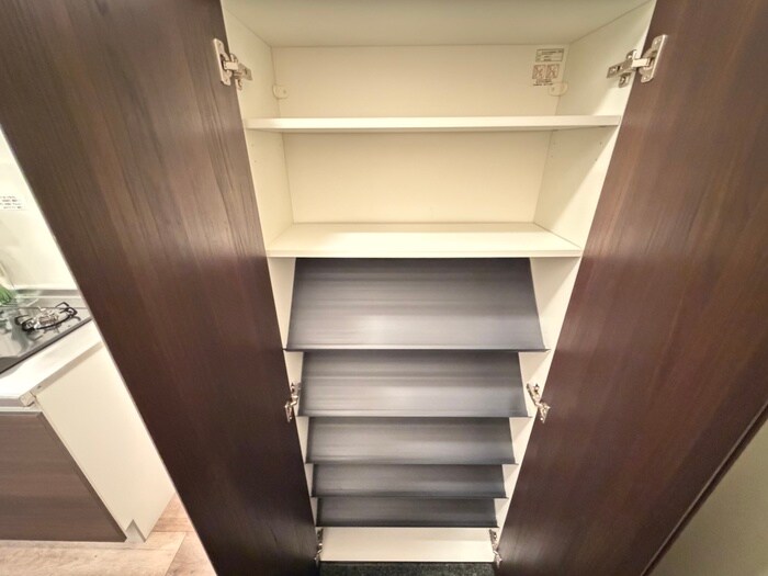 物件内観写真20　(靴箱)