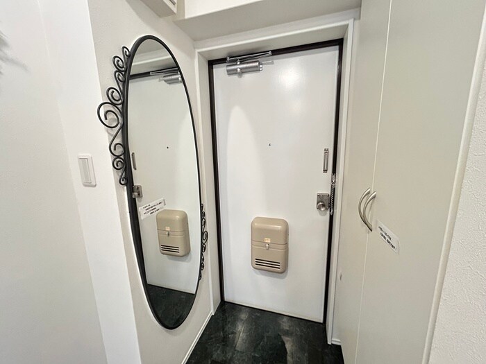 物件内観写真20　(玄関)