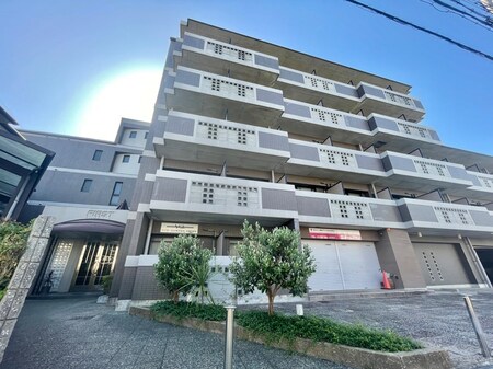 ファースト外観写真