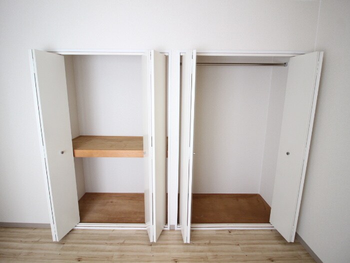 物件内観写真15　(収納)