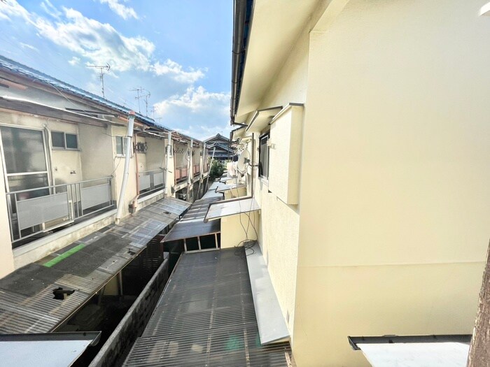 物件内観写真19　(室内からの展望)