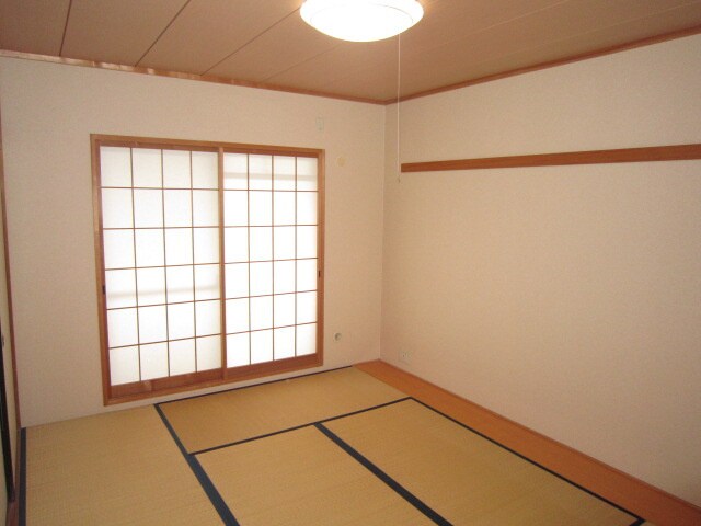 物件内観写真10　(居室)