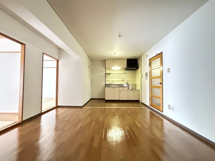 物件内観写真7　(居室)