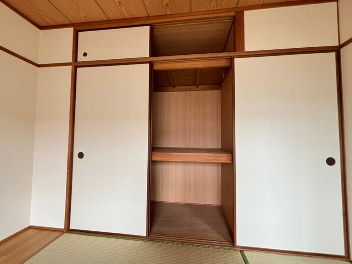 物件内観写真11　(収納)