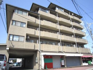 エクセリー桂外観写真