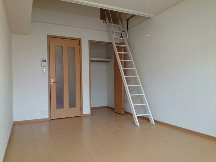 物件内観写真15　(居室)