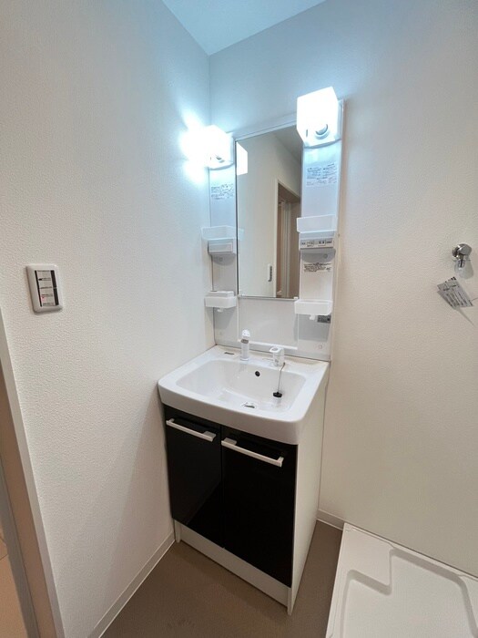 物件内観写真7　(洗面)