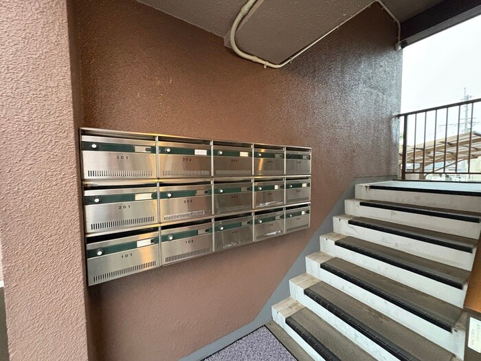 物件外観写真6　(建物設備)