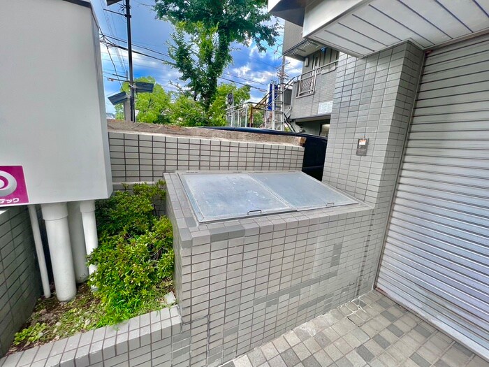 物件外観写真3　(建物設備)