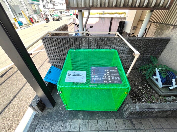 物件外観写真6　(建物設備)